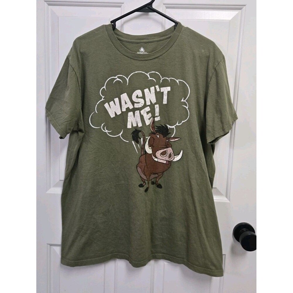 Disney Lion King Pumbaa Shirt Mens XL Green Graphic Tee Wasn’t Me Fart Joke
